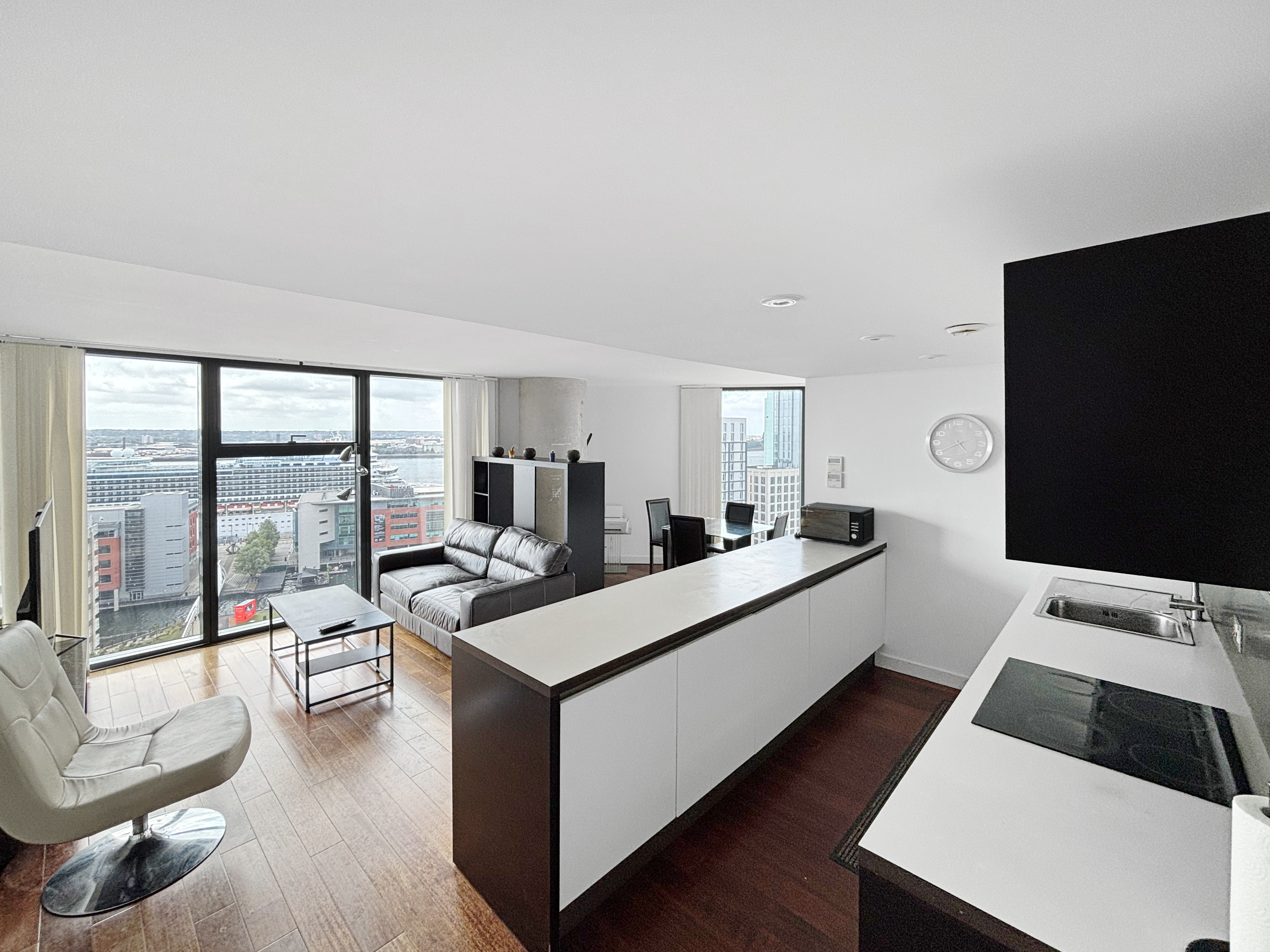 Featured Home: West Tower